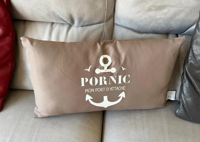 Villa 37 Au Bord De La Piscine Pornic