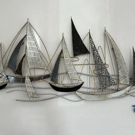 37 Au Bord De La Piscine *